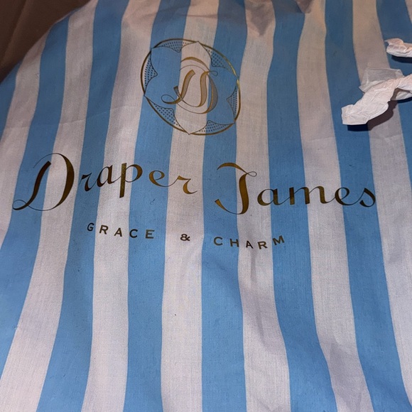 NWT Draper James Magnolia Logo Backpack - Picture 2 of 5